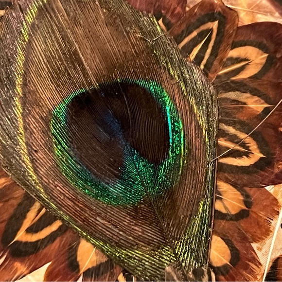 Vintage Lee Sands Peacock Feather clutch kiss lock wallet - Picture 2 of 11